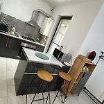 Ndi Sea View Apartament